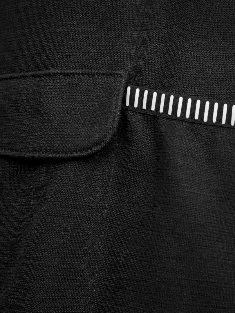 BAR_3573-Duzy-min-810x1080