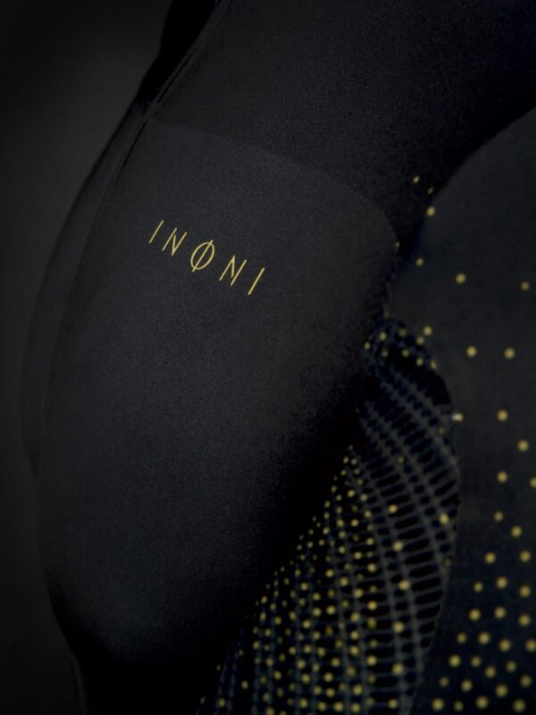 BAR_3810-Duzy-min-810x1080