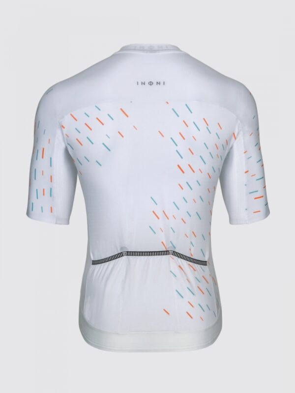 BAR_3847-Duzy-min-1-810x1080