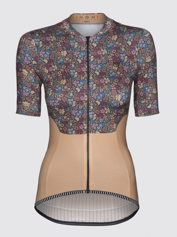 Koszulka Inoni Petal Dreams Koszulka Inoni Petal Dreams